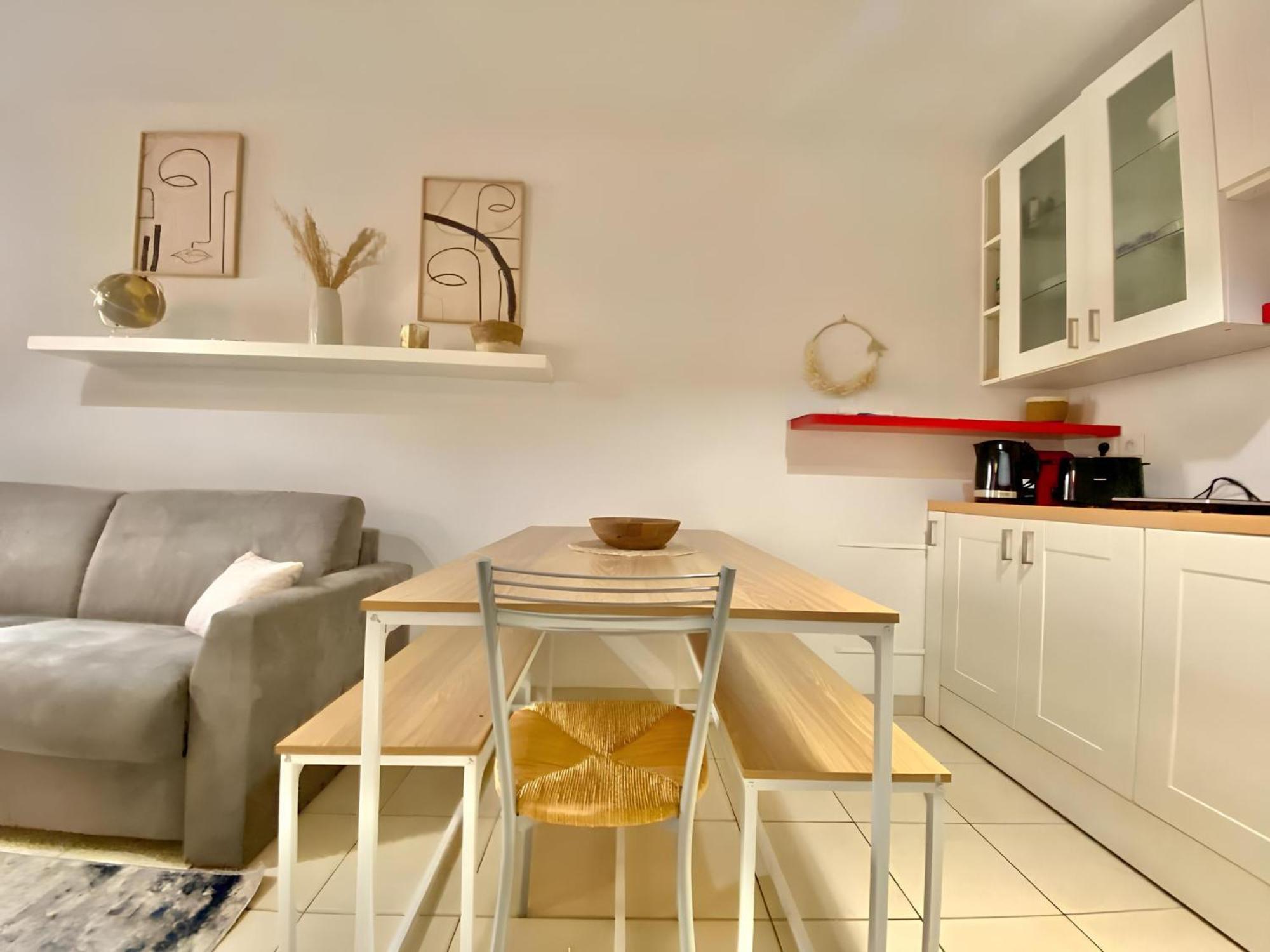Apartamento "L'Alhambra" Proche Gare Et Centre Menton Exterior foto