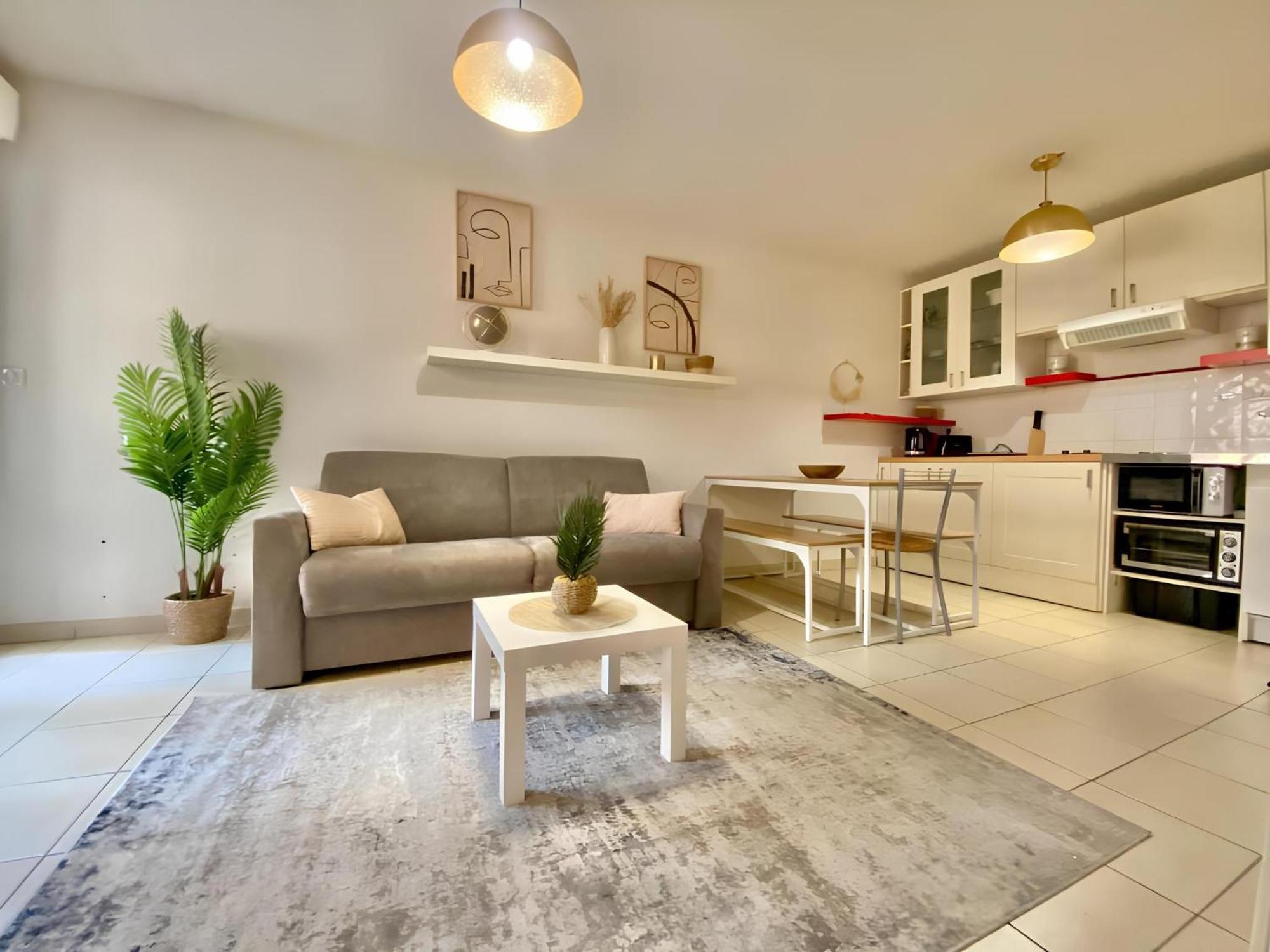 Apartamento "L'Alhambra" Proche Gare Et Centre Menton Exterior foto